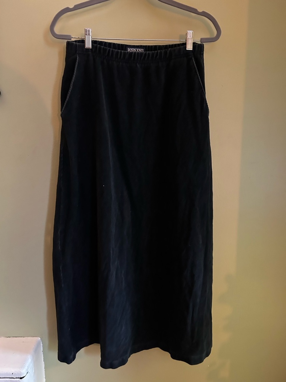 Vintage navy Lands End corduroy skirt